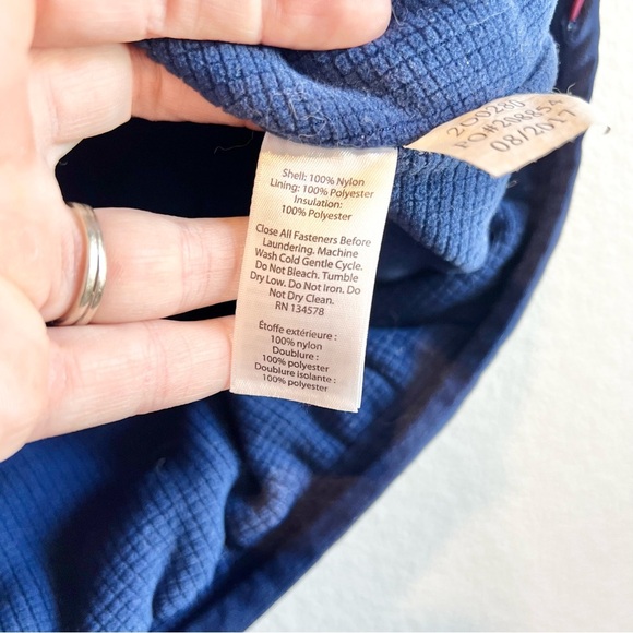 Vineyard Vines XS Red Quilted Vest Shiny Puffer Mountain Weekend EUC MSRP $158 - Picture 6 of 10